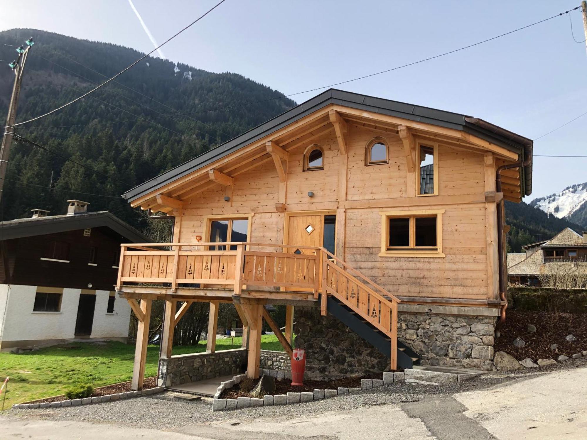 Chalet Cosy Et Moderne Vue Montagnes Seytroux Exteriér fotografie